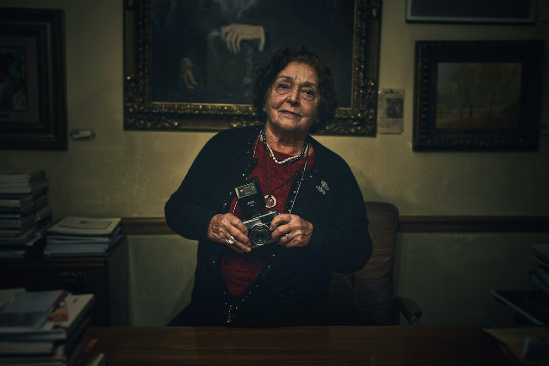 elderly woman storytelling